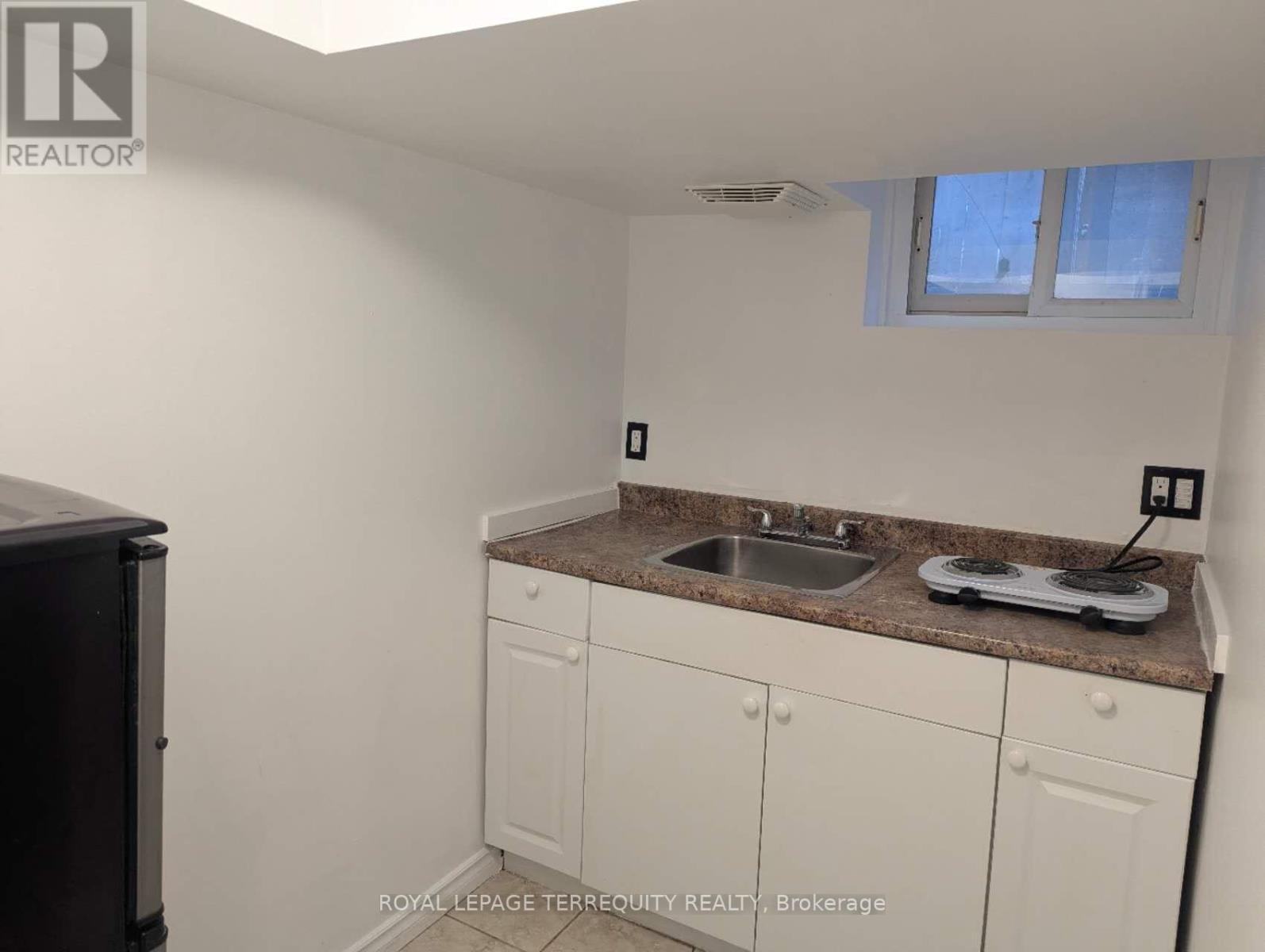 45 Forbes Road, Toronto, Ontario  M1P 1L1 - Photo 14 - E12642584