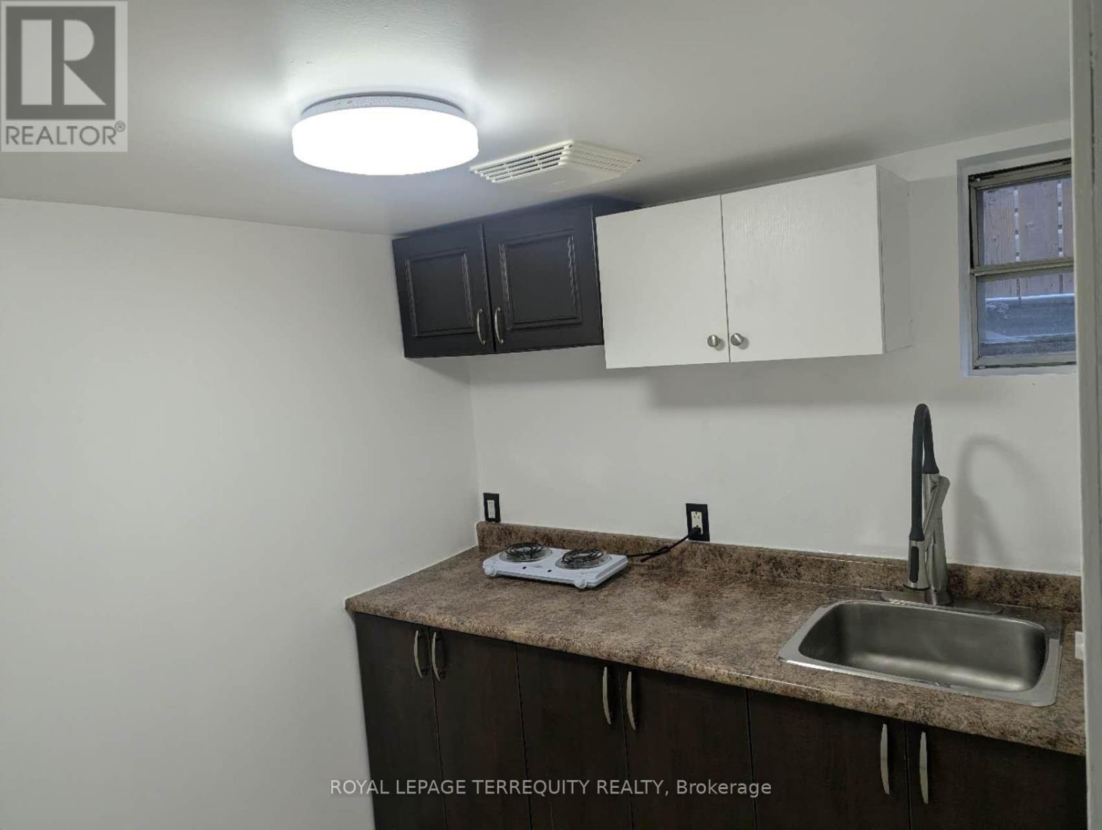 45 Forbes Road, Toronto, Ontario  M1P 1L1 - Photo 17 - E12642584