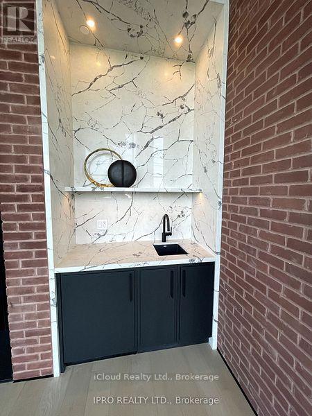 1706 - 3220 William Coltson Ave. Avenue, Oakville, Ontario  L6H 7X9 - Photo 23 - W12644256