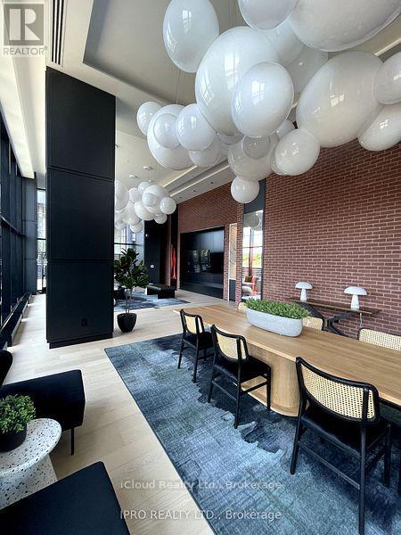 1706 - 3220 William Coltson Ave. Avenue, Oakville, Ontario  L6H 7X9 - Photo 9 - W12644256