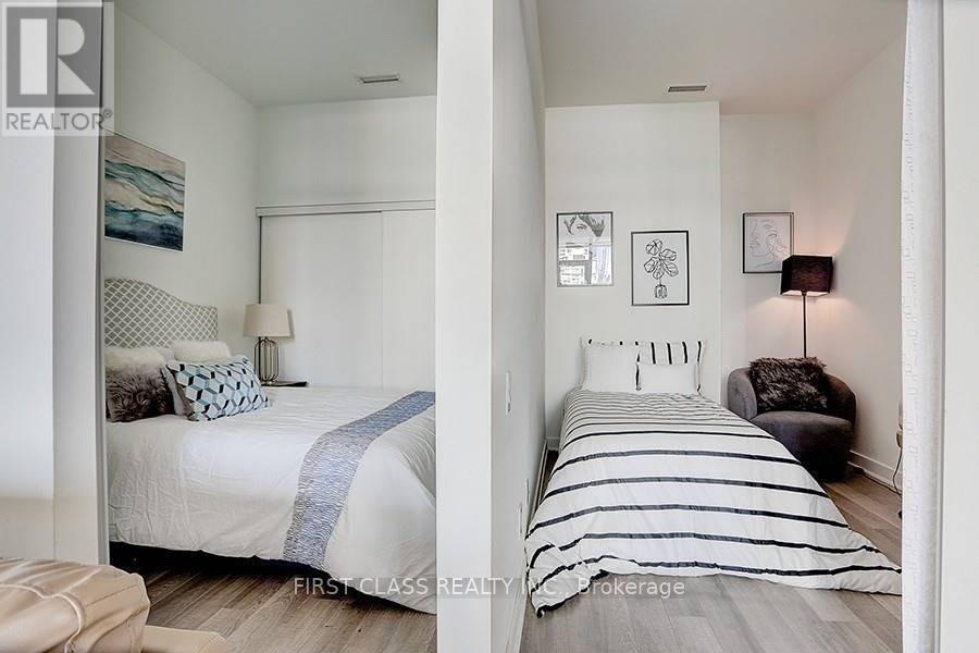 703 - 290 Adelaide Street W, Toronto (Waterfront Communities), Ontario  M5V 1P6 - Photo 10 - C12644644