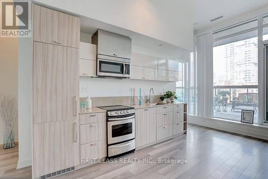 703 - 290 Adelaide Street W, Toronto (Waterfront Communities), Ontario  M5V 1P6 - Photo 7 - C12644644