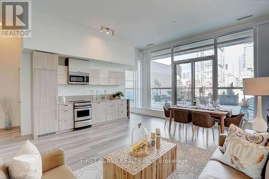 703 - 290 Adelaide Street W, Toronto (Waterfront Communities), Ontario  M5V 1P6 - Photo 8 - C12644644