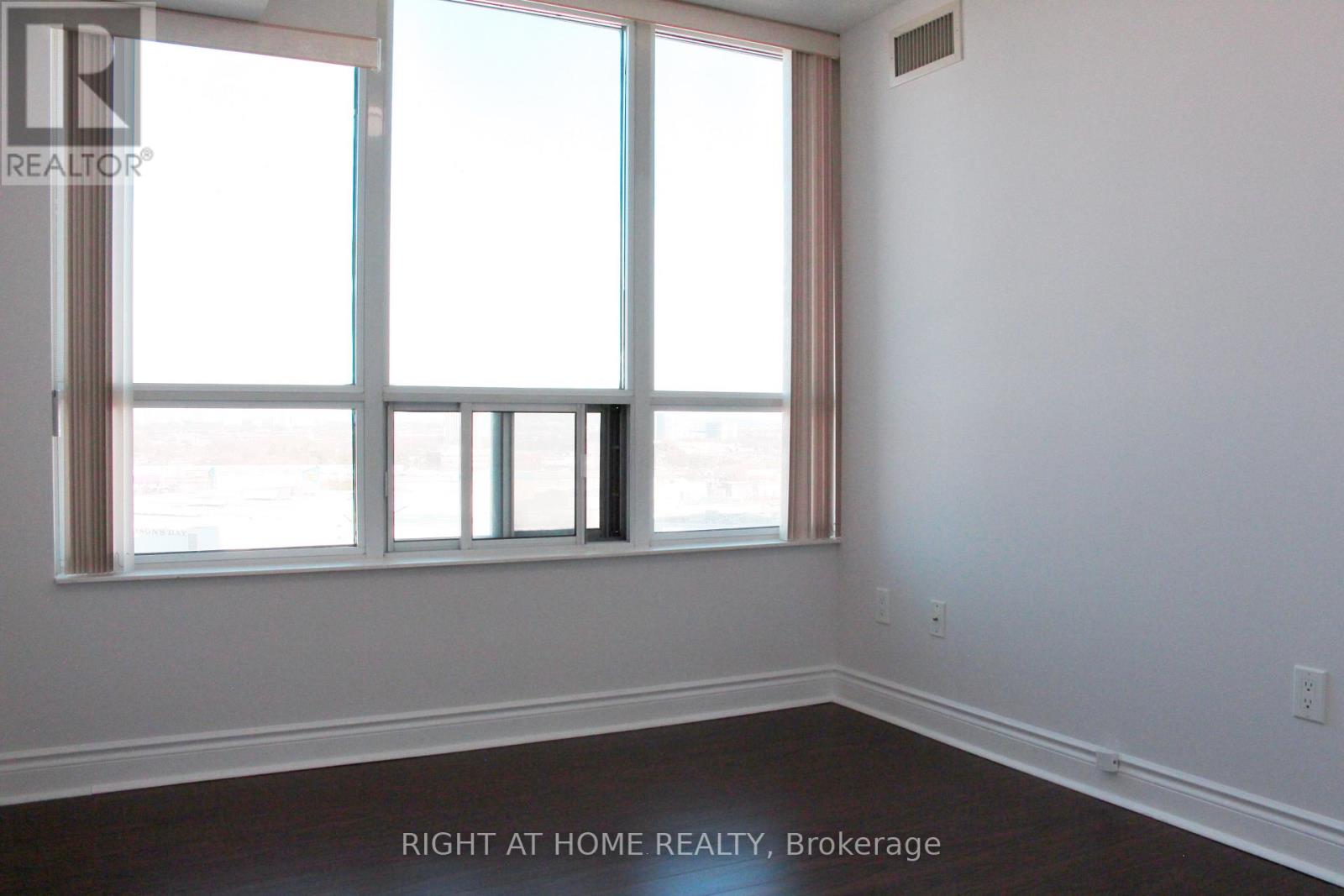 1204 - 50 Brian Harrison Way, Toronto (Bendale), Ontario  M1P 5J4 - Photo 13 - E12644638