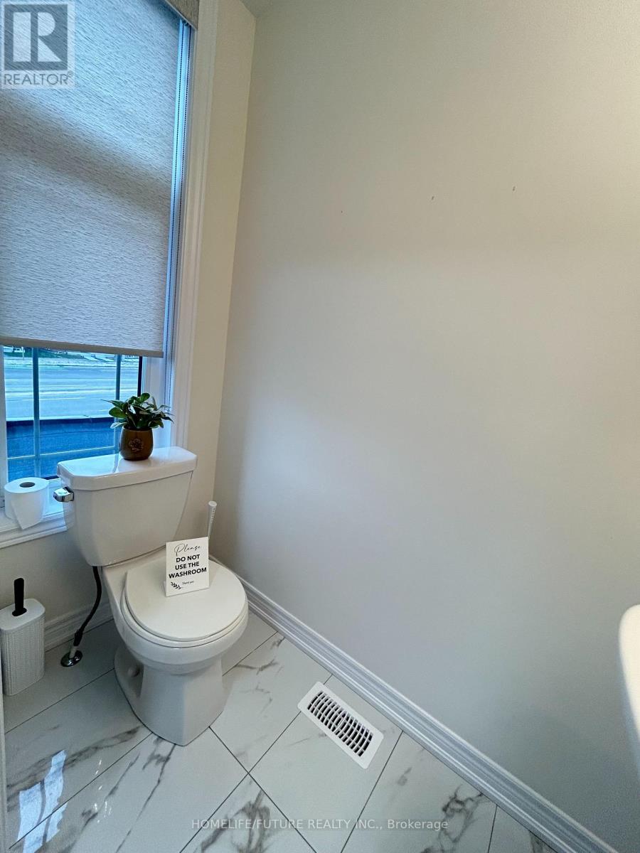 2845 Whites Road, Pickering, Ontario  L1X 0P4 - Photo 11 - E12644652