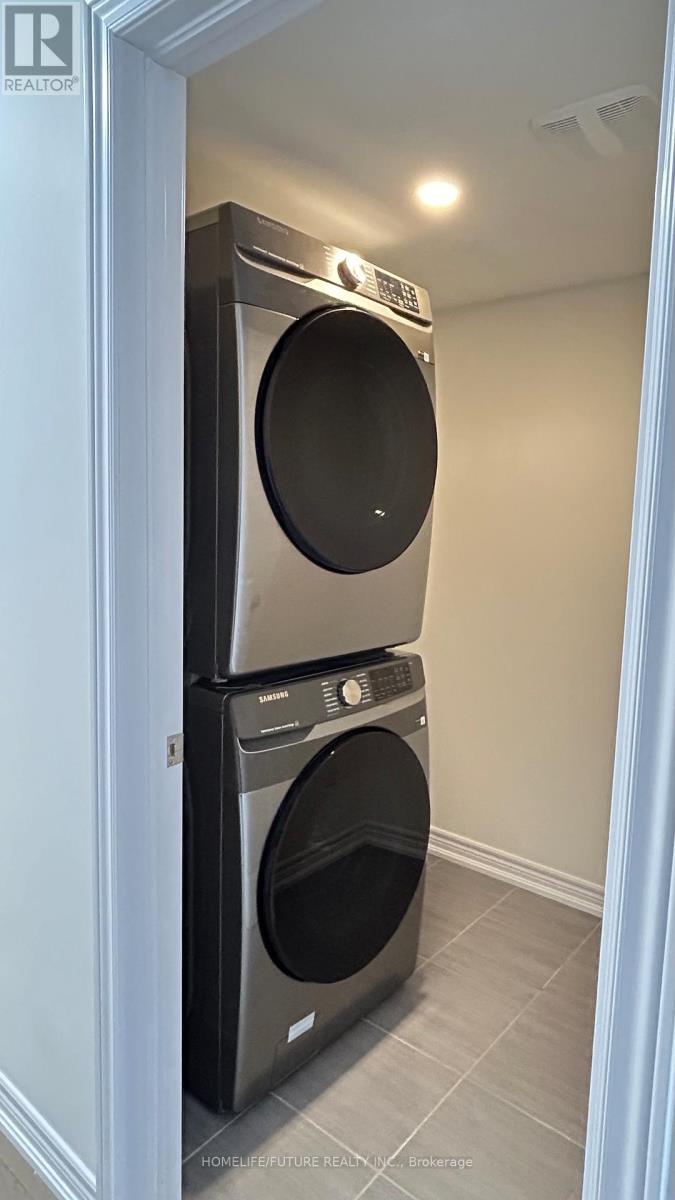 2845 Whites Road, Pickering, Ontario  L1X 0P4 - Photo 17 - E12644652