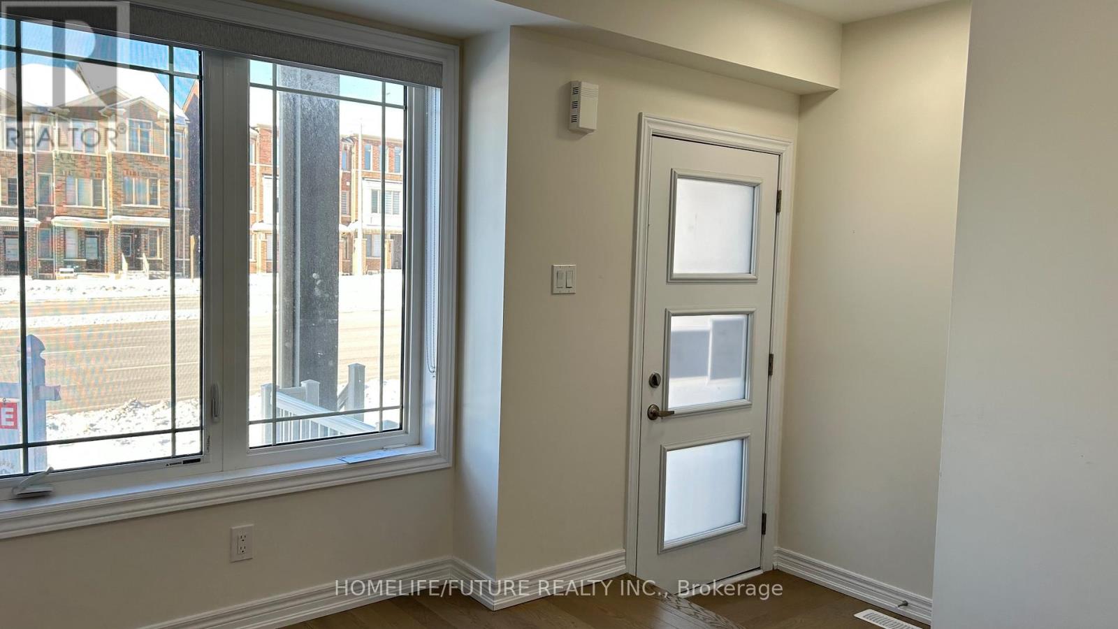 2845 Whites Road, Pickering, Ontario  L1X 0P4 - Photo 3 - E12644652