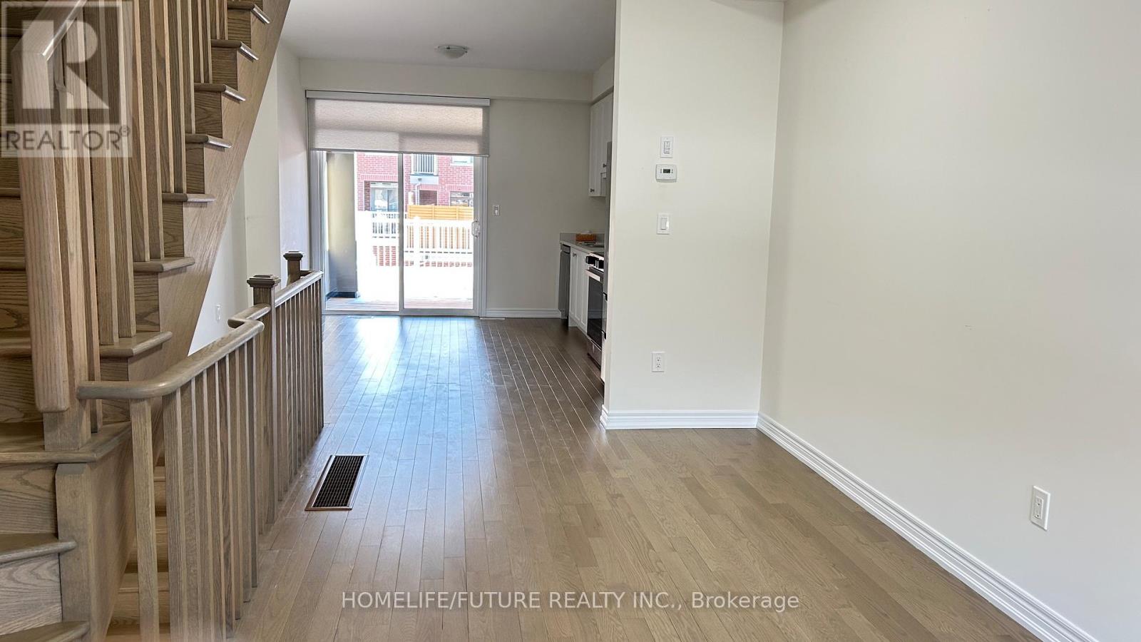 2845 Whites Road, Pickering, Ontario  L1X 0P4 - Photo 4 - E12644652