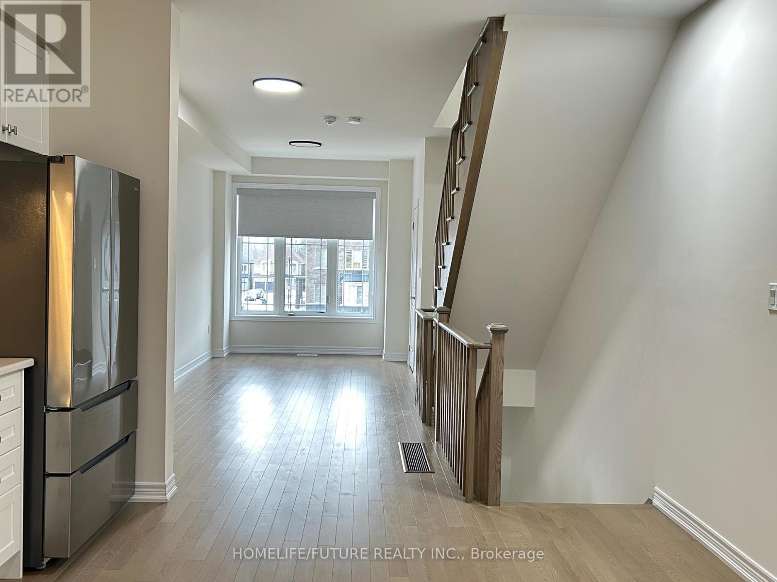 2845 Whites Road, Pickering, Ontario  L1X 0P4 - Photo 8 - E12644652