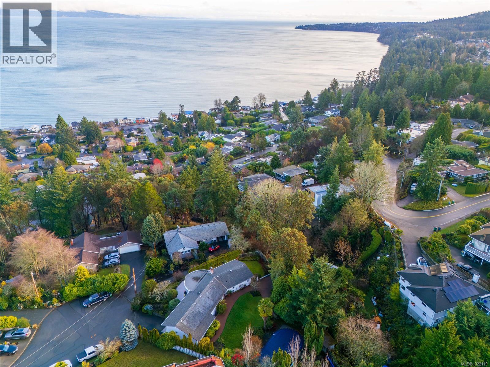 5054 Catalina Terr, Saanich, British Columbia  V8Y 2A5 - Photo 82 - 1022119