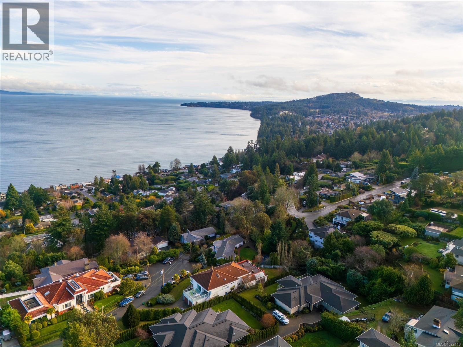 5054 Catalina Terr, Saanich, British Columbia  V8Y 2A5 - Photo 78 - 1022119