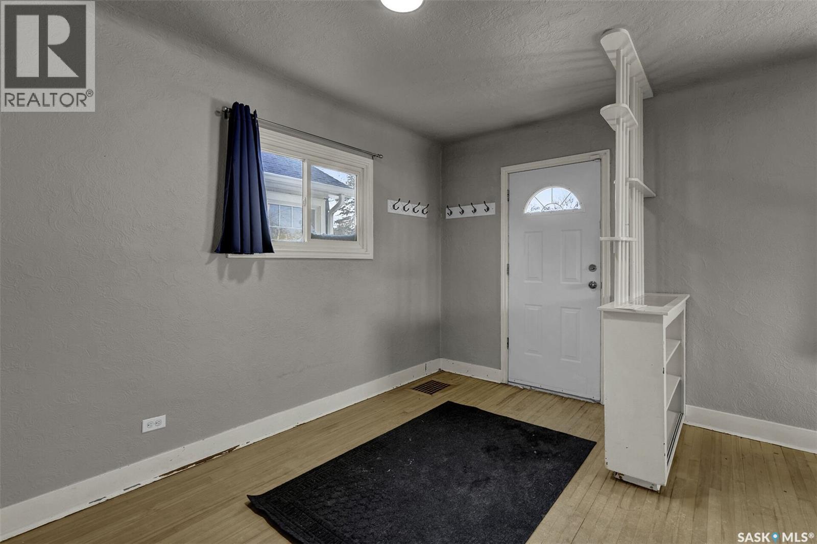 2645 Broder Street, Regina, Saskatchewan  S4N 3T6 - Photo 5 - SK025791