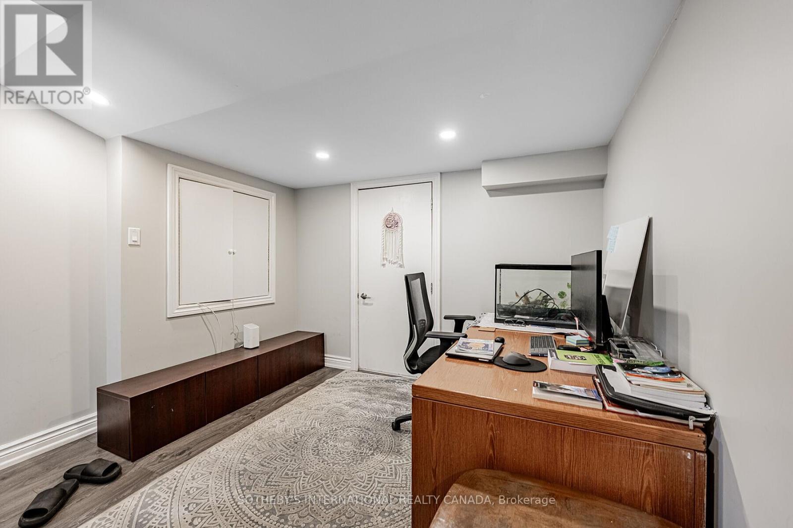 Bsmt - 5930 Bassinger Place, Mississauga, Ontario  L5M 6K5 - Photo 4 - W12644628