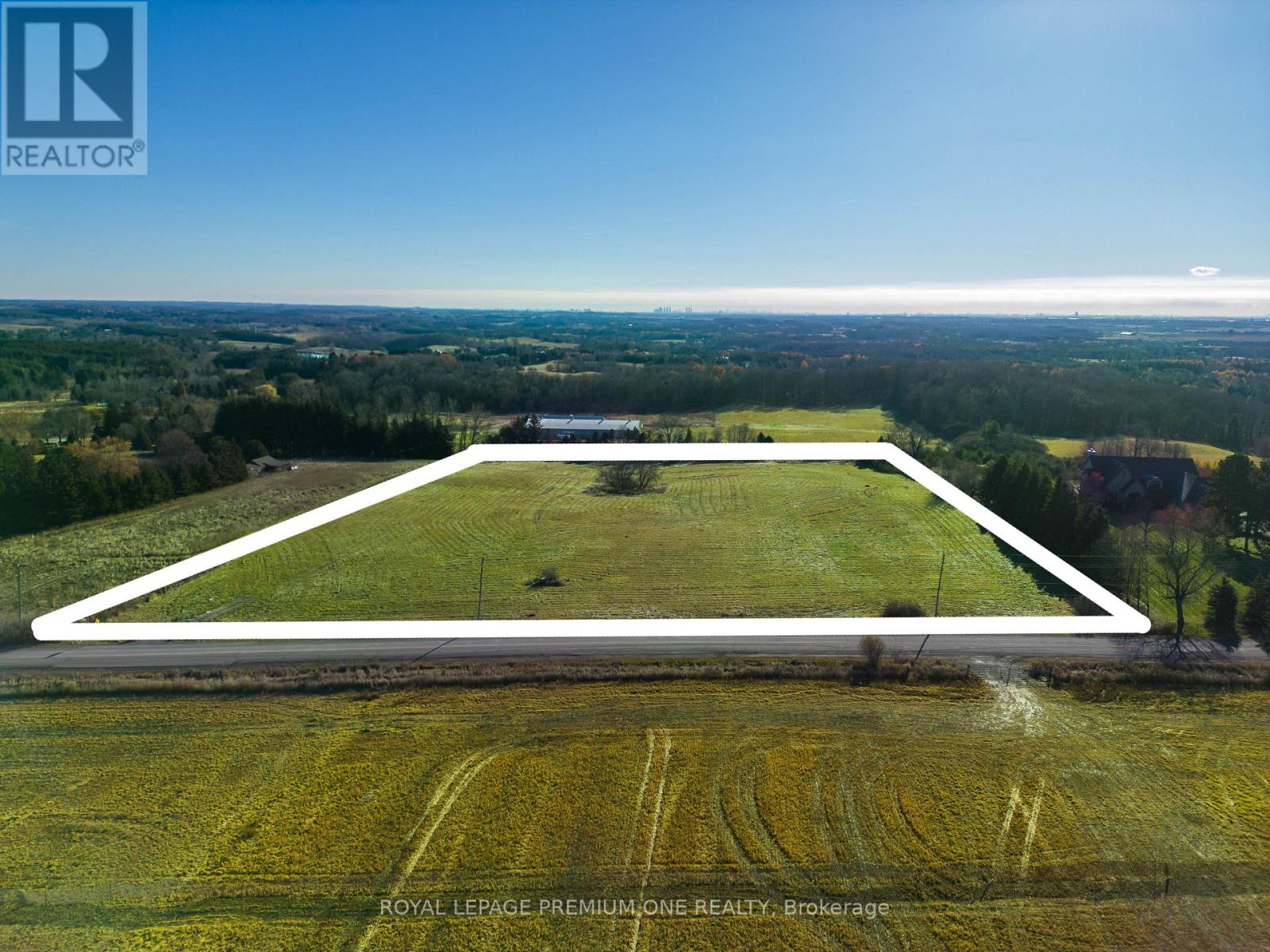 10375 Old Church Road, Caledon, Ontario  L7E 0R2 - Photo 6 - W12644650