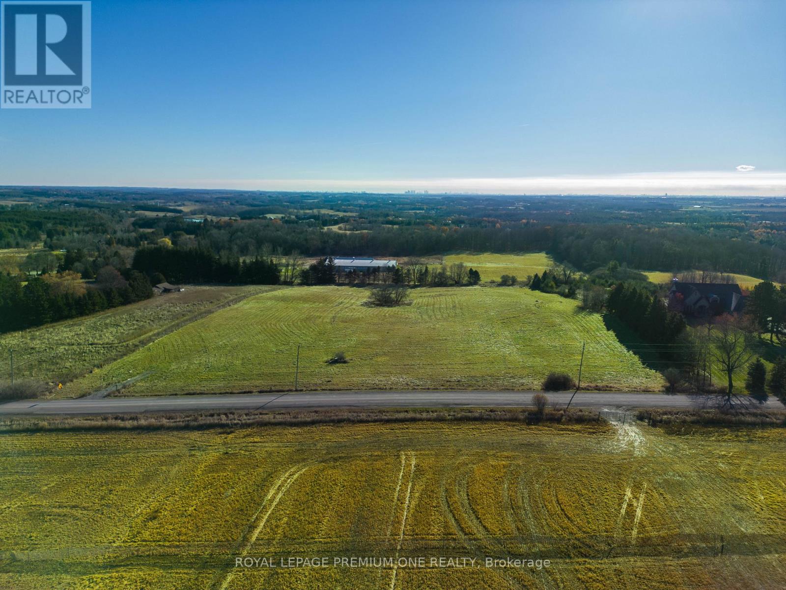 10375 Old Church Road, Caledon, Ontario  L7E 0R2 - Photo 8 - W12644650