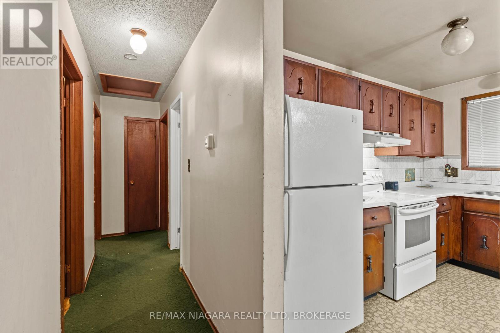 6183 Johnson Drive, Niagara Falls (Church's Lane), Ontario  L2J 3J6 - Photo 13 - X12644678