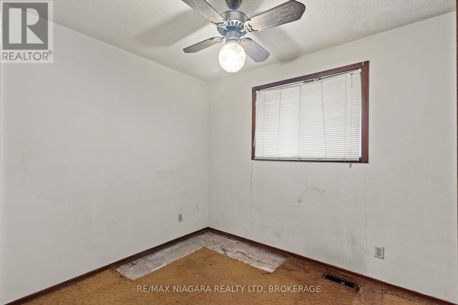 6183 Johnson Drive, Niagara Falls (Church's Lane), Ontario  L2J 3J6 - Photo 18 - X12644678