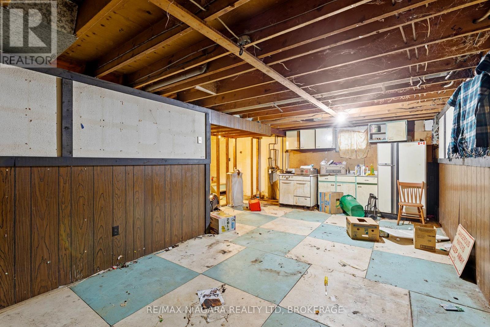 6183 Johnson Drive, Niagara Falls (Church's Lane), Ontario  L2J 3J6 - Photo 22 - X12644678