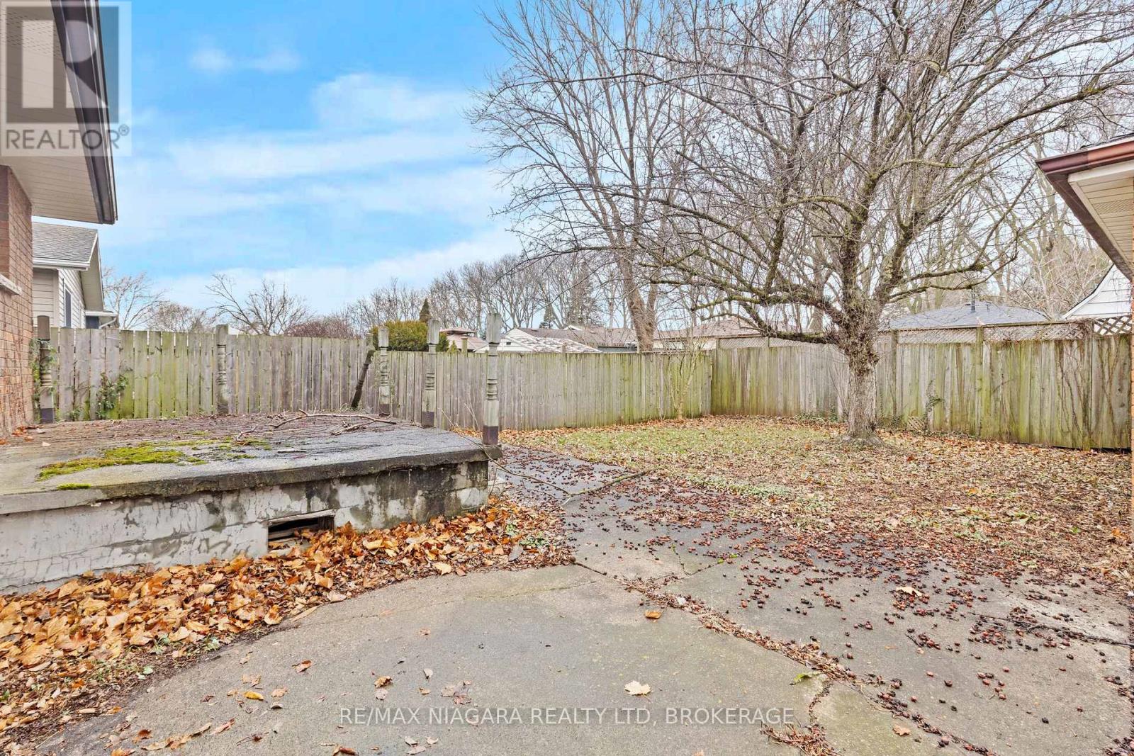 6183 Johnson Drive, Niagara Falls (Church's Lane), Ontario  L2J 3J6 - Photo 26 - X12644678