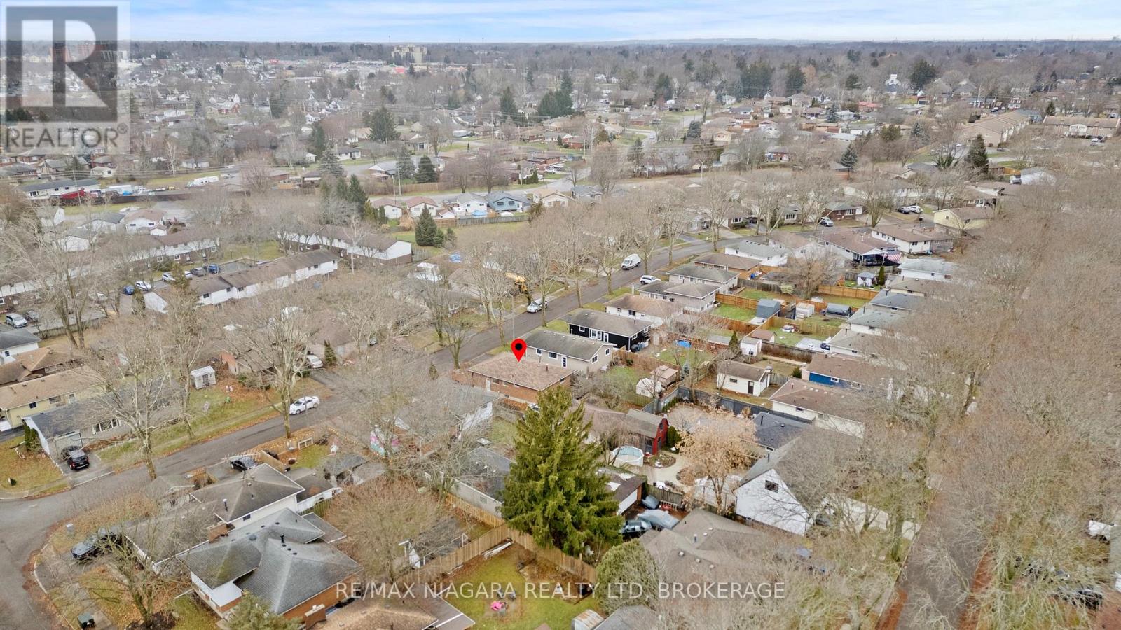 6183 Johnson Drive, Niagara Falls (Church's Lane), Ontario  L2J 3J6 - Photo 33 - X12644678