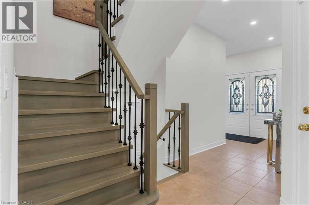 4838 Columbus Drive, Burlington, Ontario  L7M 0H3 - Photo 7 - 40792163