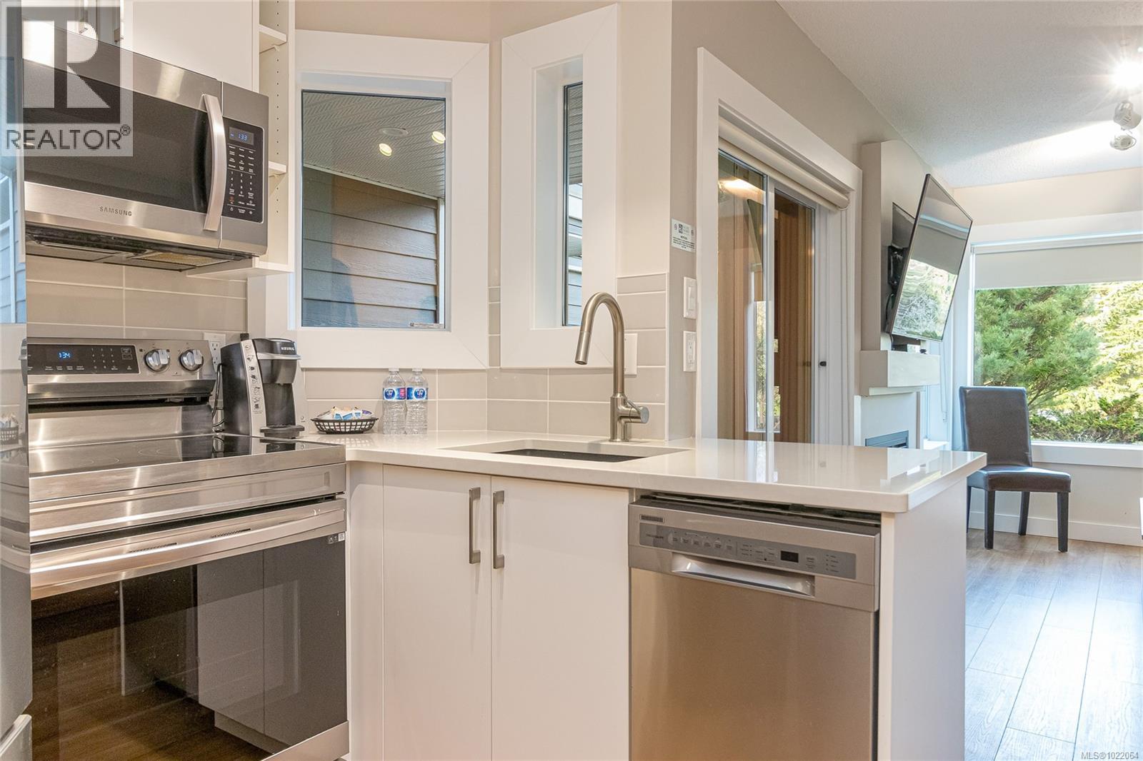 711 1600 Stroulger Rd, Nanoose Bay, British Columbia  V9P 9B7 - Photo 11 - 1022064