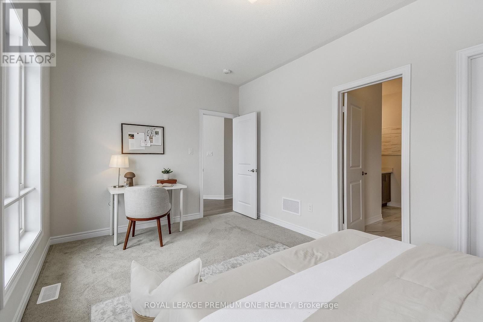 884 Plum Place, Milton, Ontario  L9T 7E7 - Photo 29 - W12368297