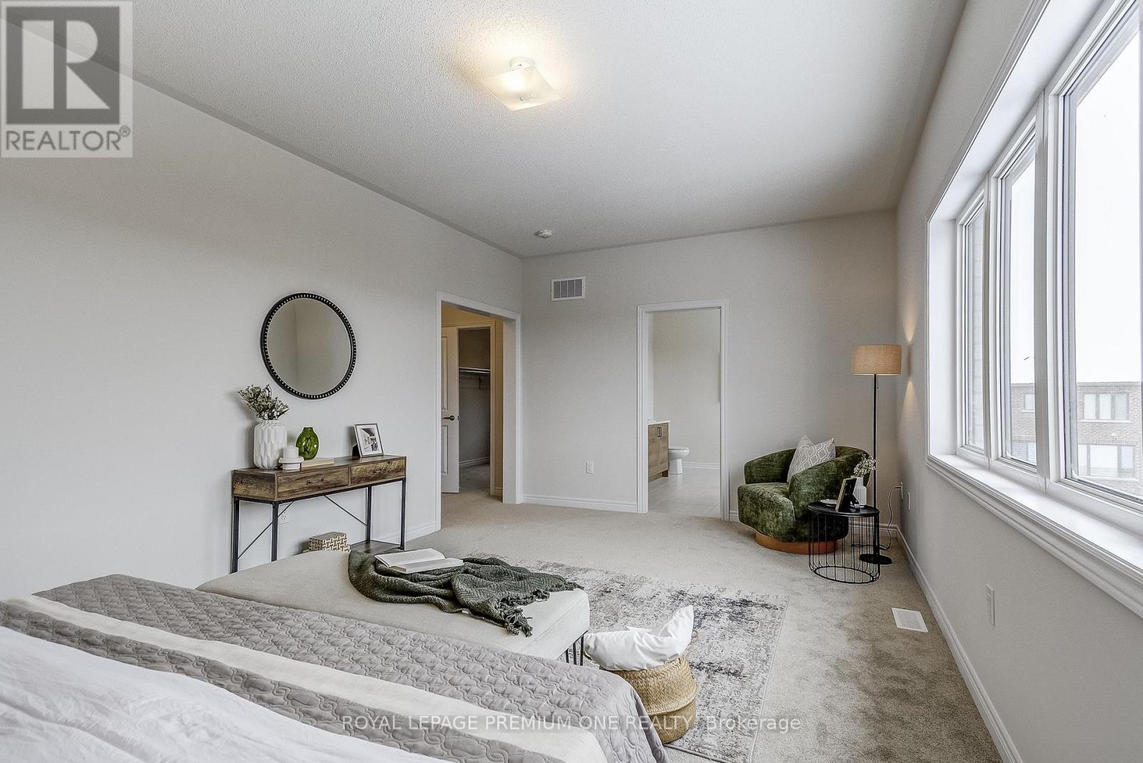 884 Plum Place, Milton, Ontario  L9T 7E7 - Photo 39 - W12368297