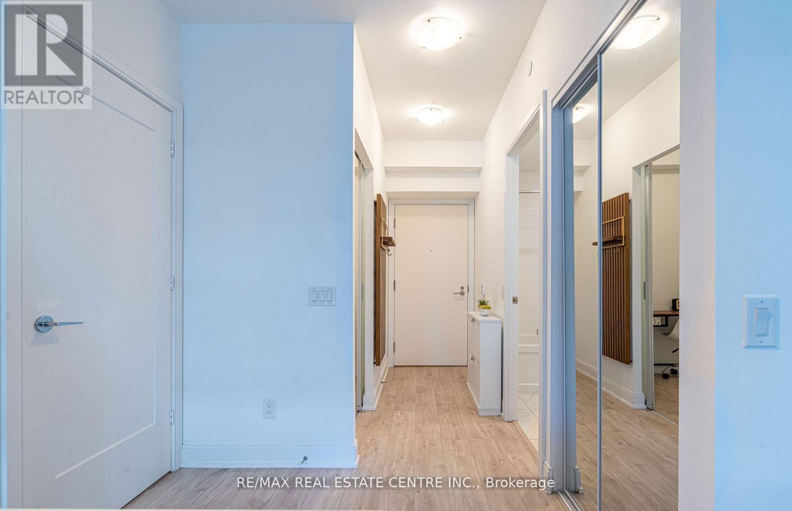 703 - 70 Annie Craig Drive, Toronto, Ontario  M8V 0G2 - Photo 5 - W12644684