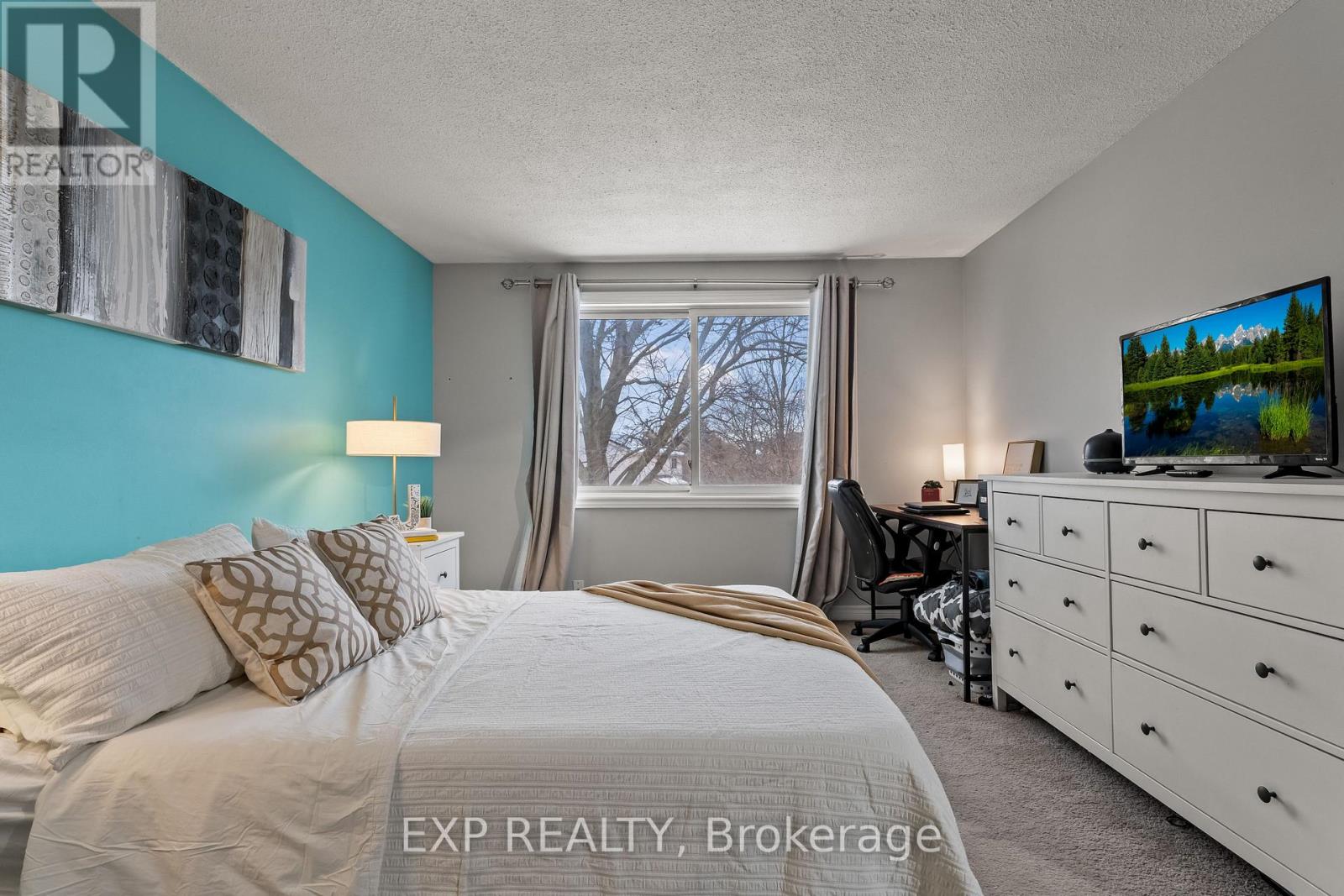 17 Glaceport Avenue, Hamilton, Ontario  L9H 7E2 - Photo 18 - X12644676