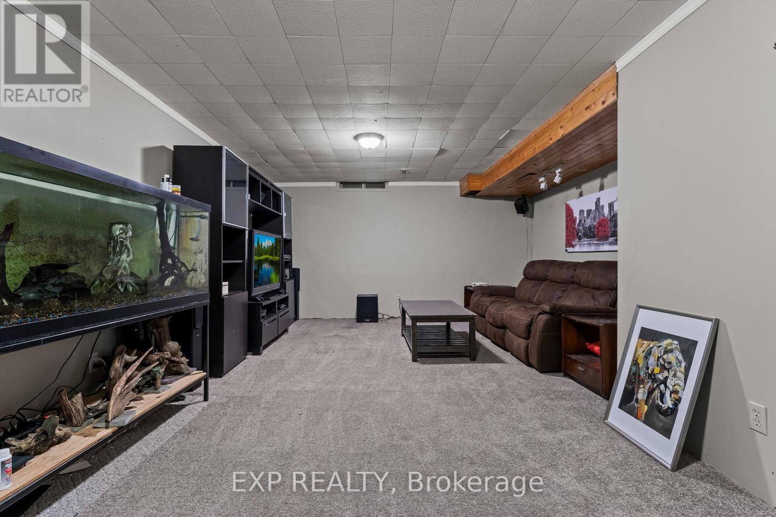 17 Glaceport Avenue, Hamilton, Ontario  L9H 7E2 - Photo 22 - X12644676