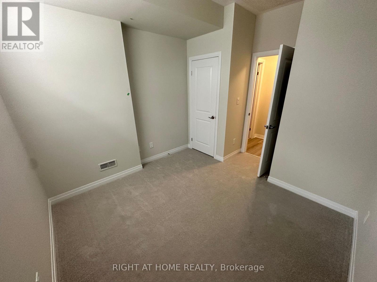 113 - 25 Isherwood Avenue, Cambridge, Ontario  N1R 0E2 - Photo 11 - X12644682