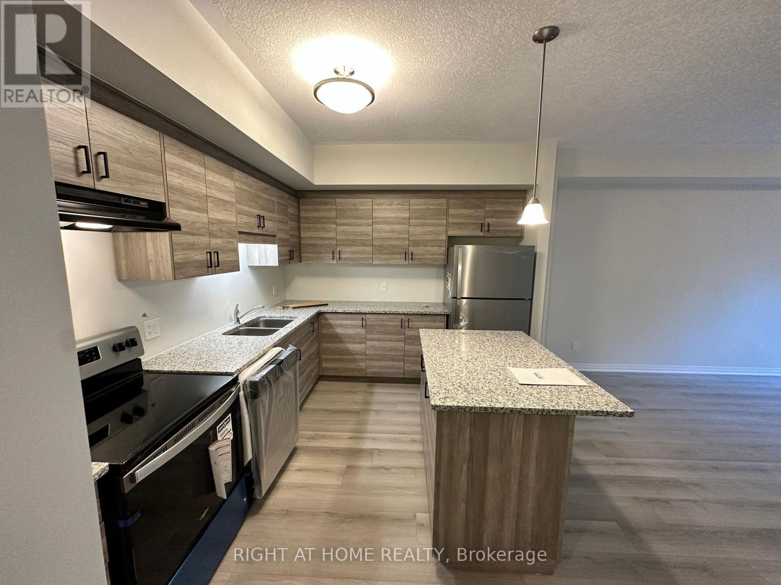 113 - 25 Isherwood Avenue, Cambridge, Ontario  N1R 0E2 - Photo 5 - X12644682