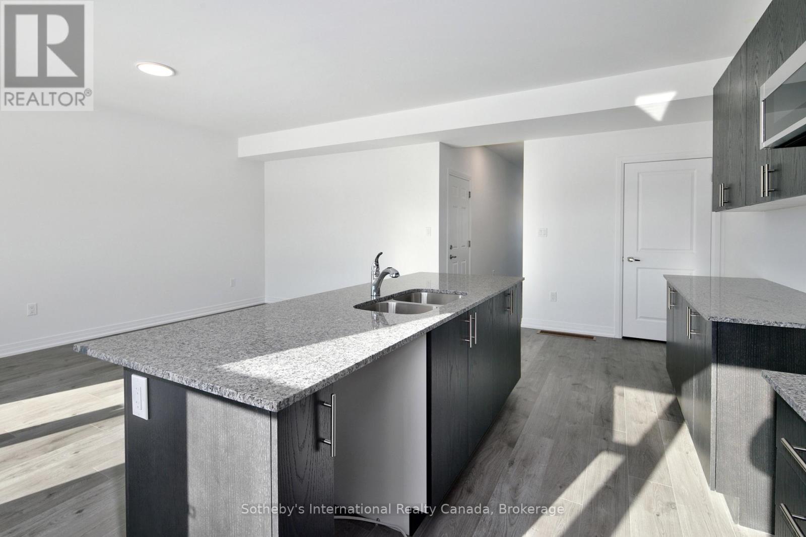 178 Equality Drive, Meaford, Ontario  N4L 0B4 - Photo 11 - X12644706