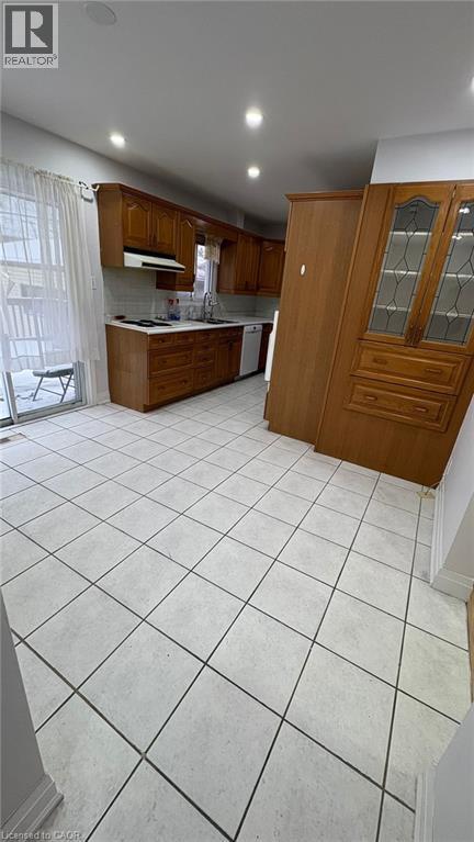 25 Munroe Street, Kitchener, Ontario  N2C 1V8 - Photo 11 - 40794698