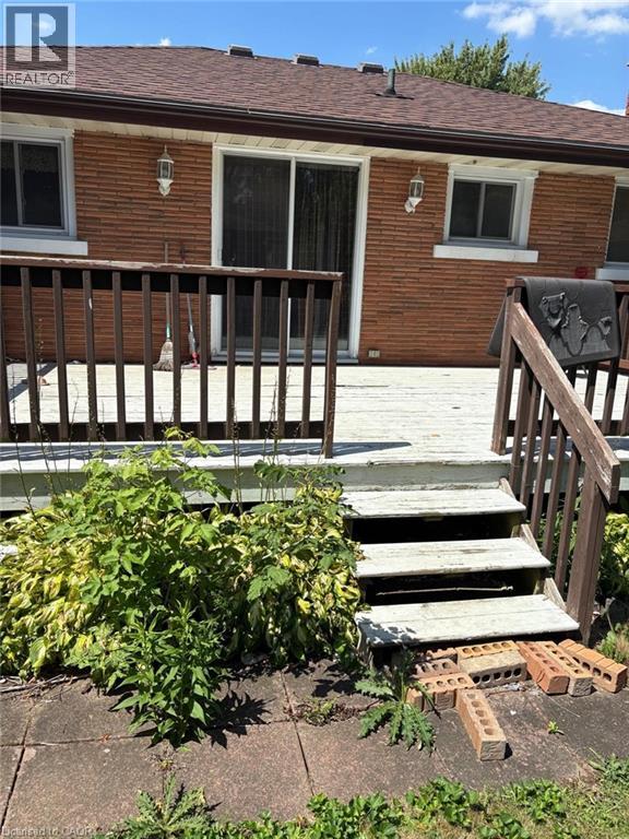 25 Munroe Street, Kitchener, Ontario  N2C 1V8 - Photo 3 - 40794698