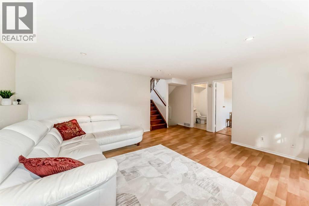 35 Ray Avenue, Red Deer, Alberta  T4P 3B9 - Photo 23 - A2260723