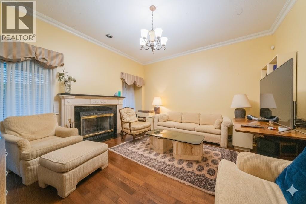 272 Waterleigh Drive, Vancouver, British Columbia  V5X 4T2 - Photo 3 - R3074473