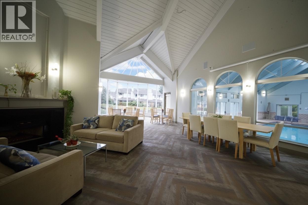 272 Waterleigh Drive, Vancouver, British Columbia  V5X 4T2 - Photo 4 - R3074473