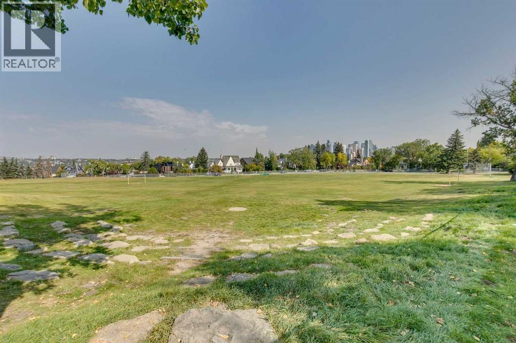 529 Sunderland Avenue Sw, Calgary, Alberta  T3C 2K5 - Photo 47 - A2256811