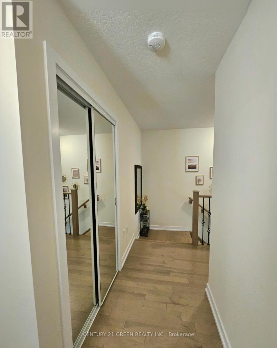 50 Sunflower Crescent, Thorold, Ontario  L0S 1K0 - Photo 13 - X12644662