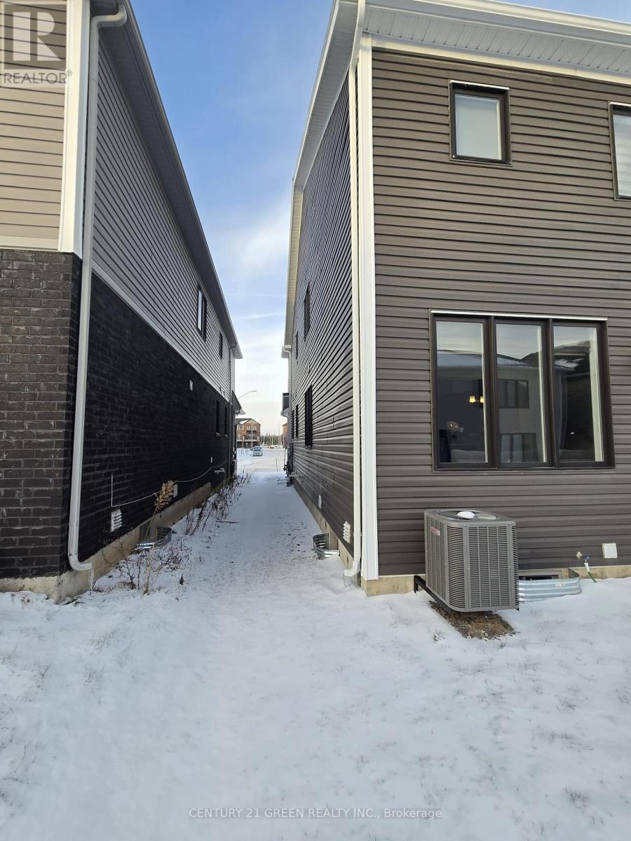 50 Sunflower Crescent, Thorold, Ontario  L0S 1K0 - Photo 36 - X12644662