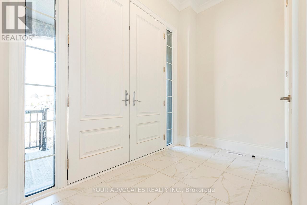 125 Timber Creek Boulevard, Vaughan, Ontario  L4H 3X8 - Photo 2 - N12644700