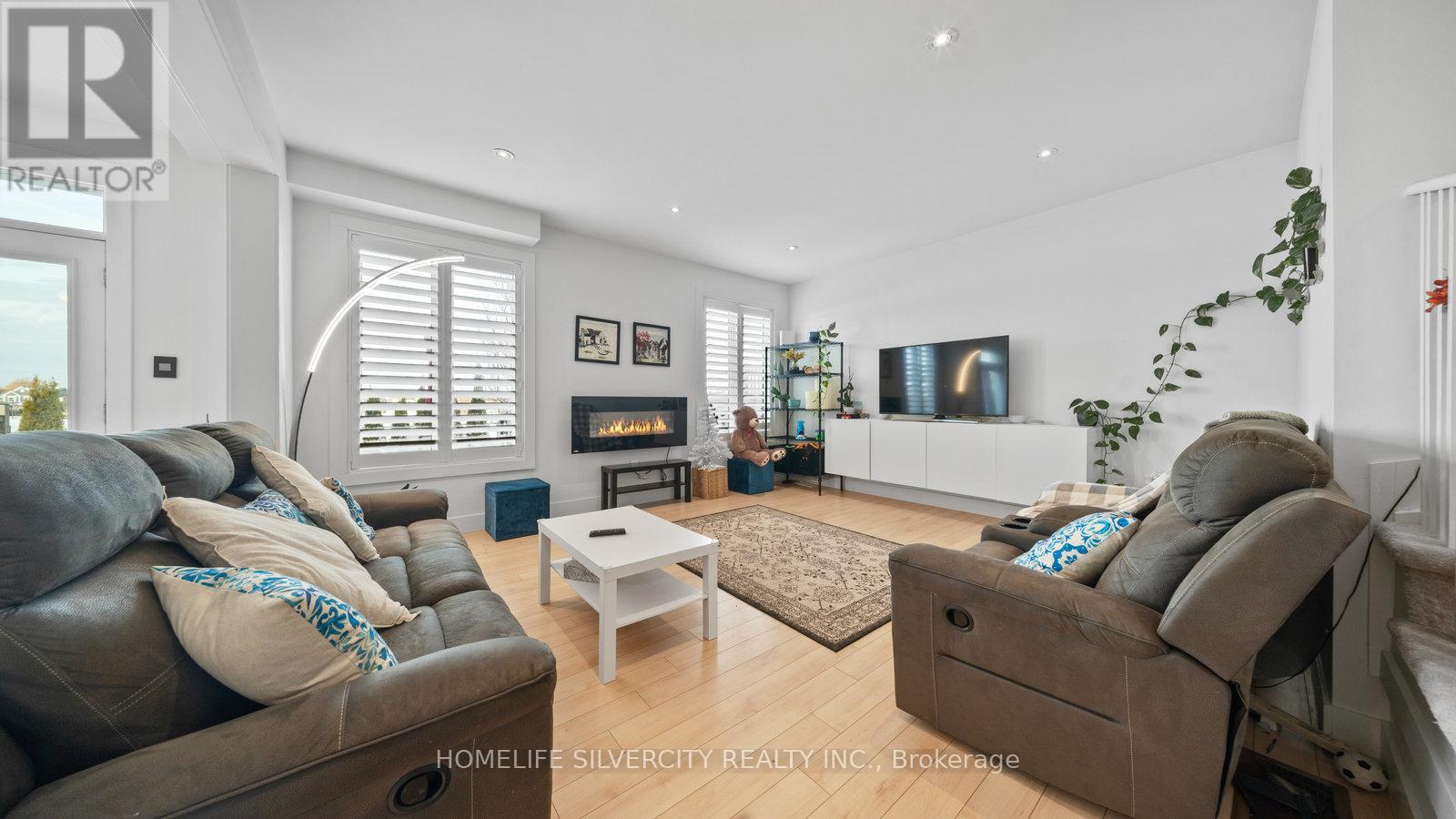 93 Gillespie Drive, Brantford, Ontario  N3T 0K5 - Photo 11 - X12644714