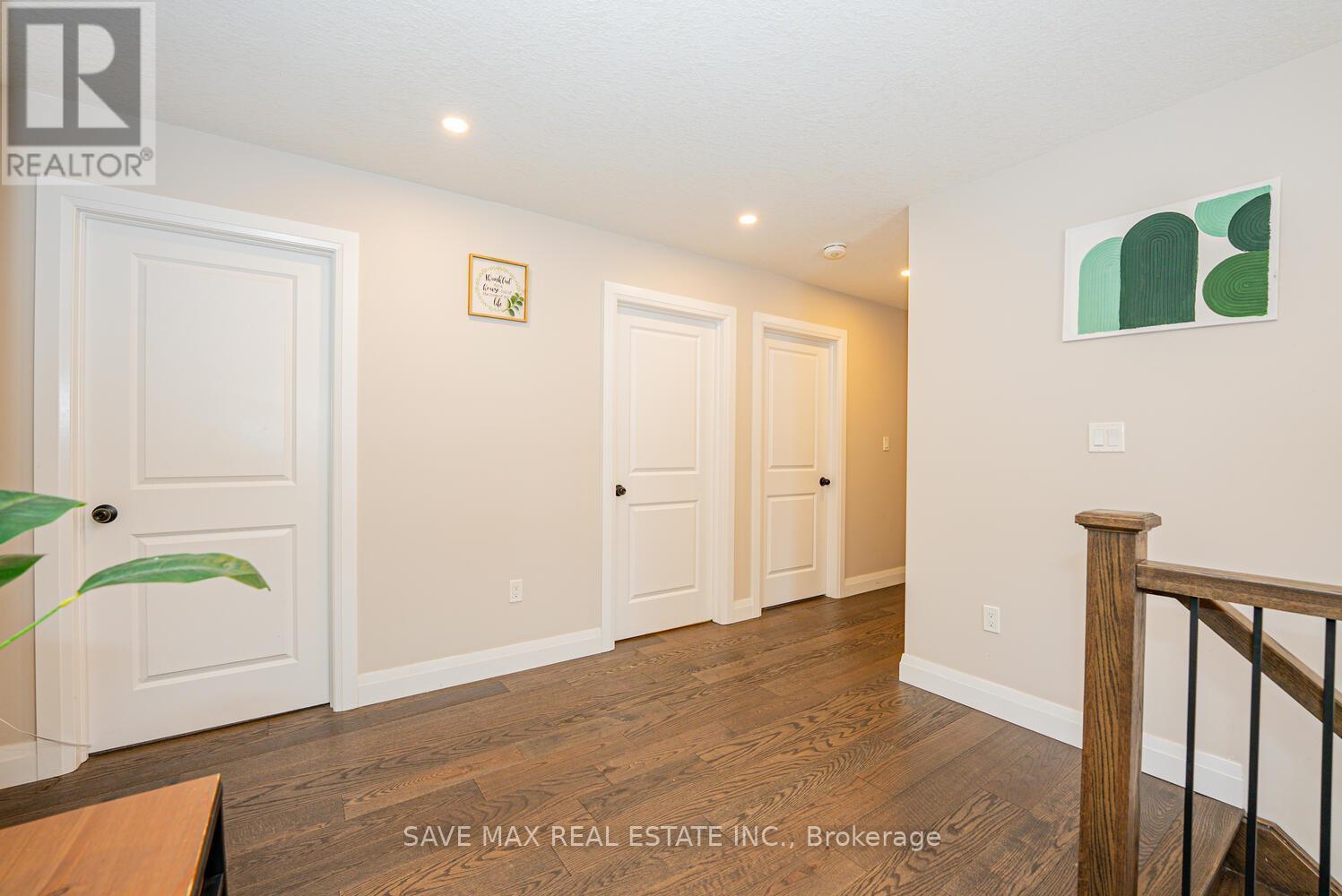 23 Forfar Avenue, Kitchener, Ontario  N2B 2Z7 - Photo 18 - X12644716