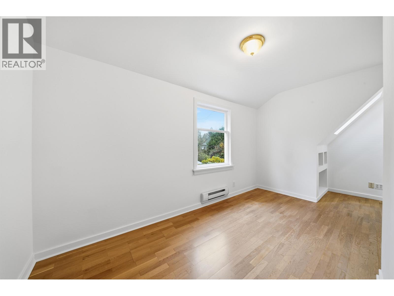 5761 Holland Street, Vancouver, British Columbia V6N 2A9 - Photo 36 - R3073348