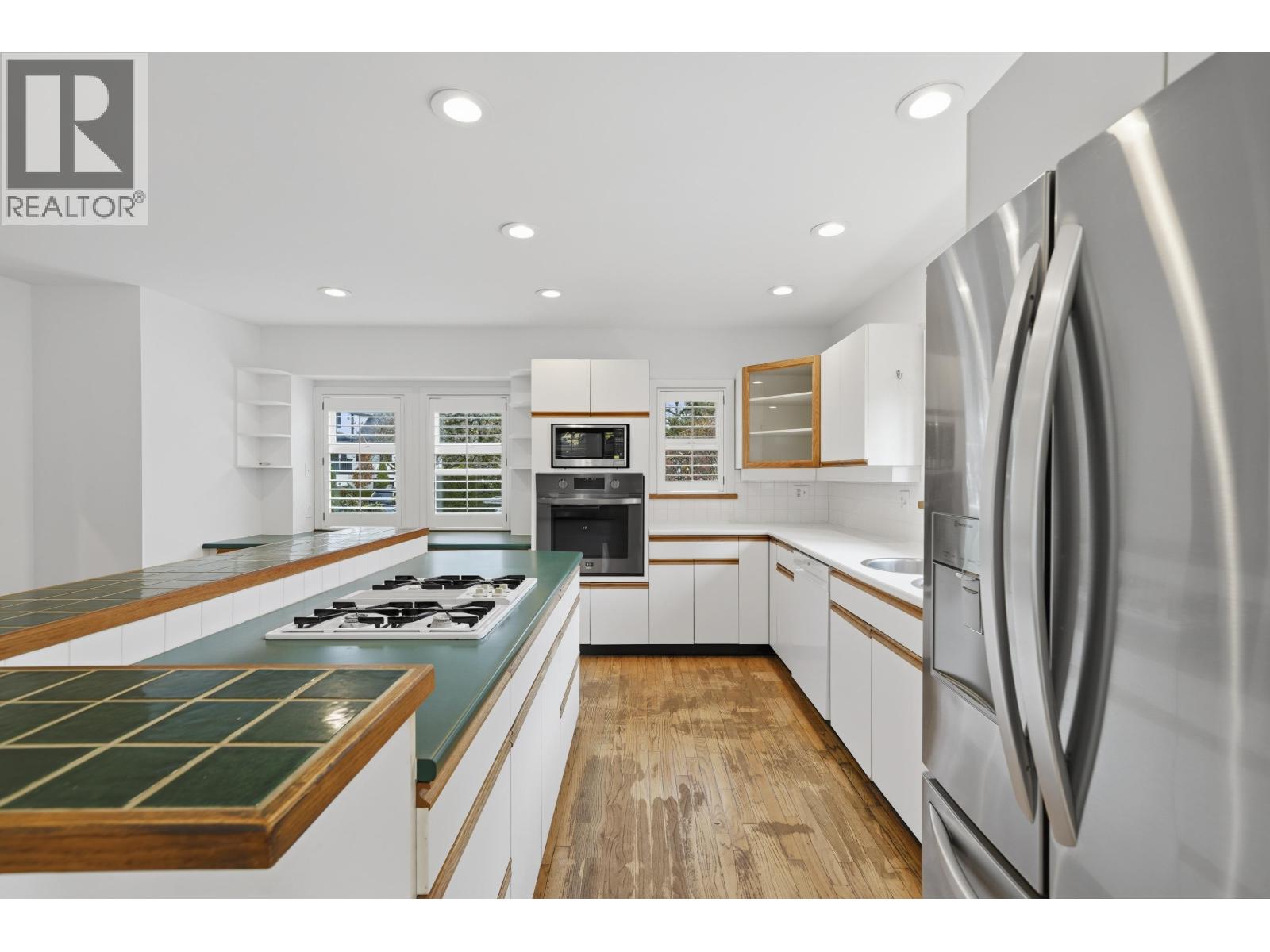 5761 Holland Street, Vancouver, British Columbia V6N 2A9 - Photo 17 - R3073348