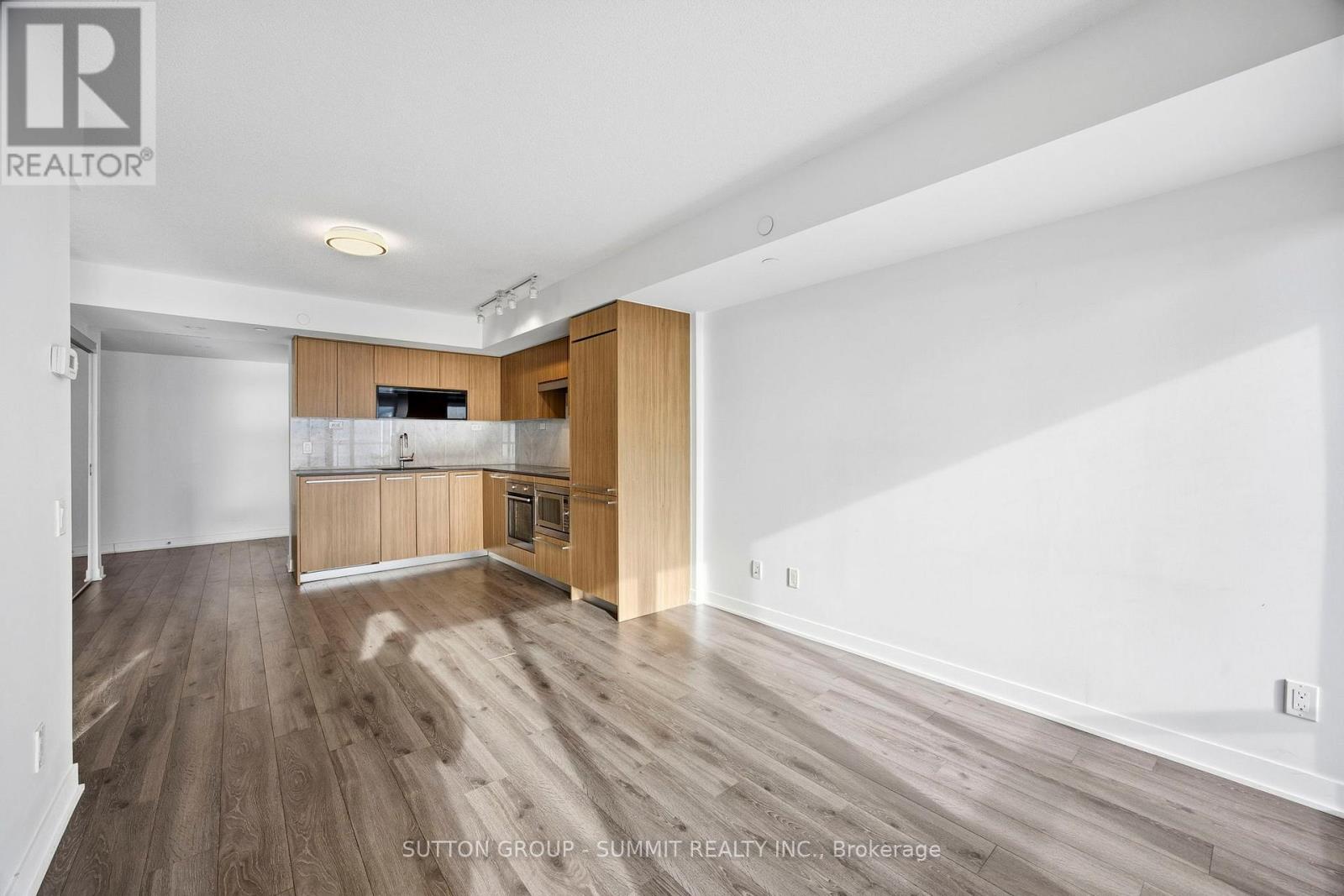 2901 - 70 Queens Wharf Road, Toronto, Ontario  M5V 0J2 - Photo 14 - C12644740