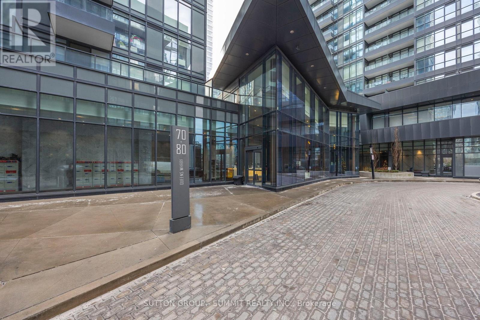 2901 - 70 Queens Wharf Road, Toronto, Ontario  M5V 0J2 - Photo 3 - C12644740