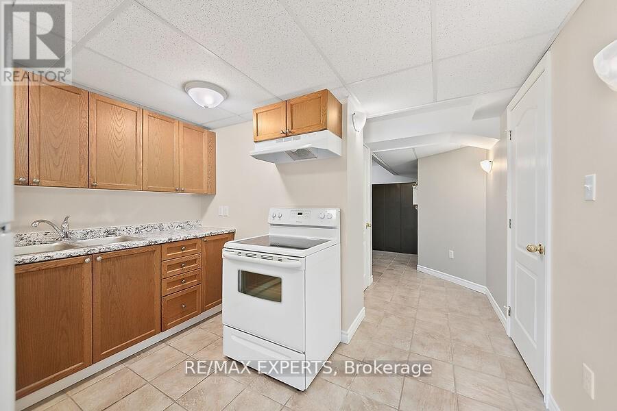 2104 Galloway Street, Innisfil, Ontario  L9S 0H5 - Photo 20 - N12644742